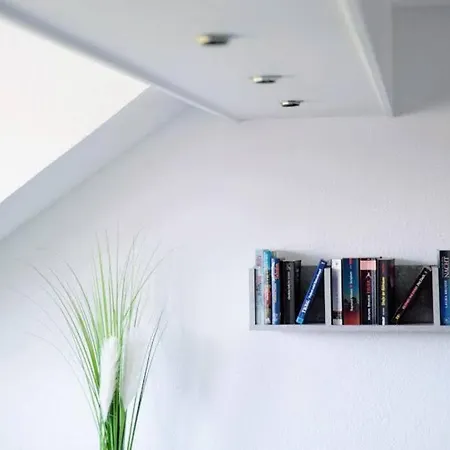 Apartment Equipment Netflix Wi-fi Messe Uniklinik Essen